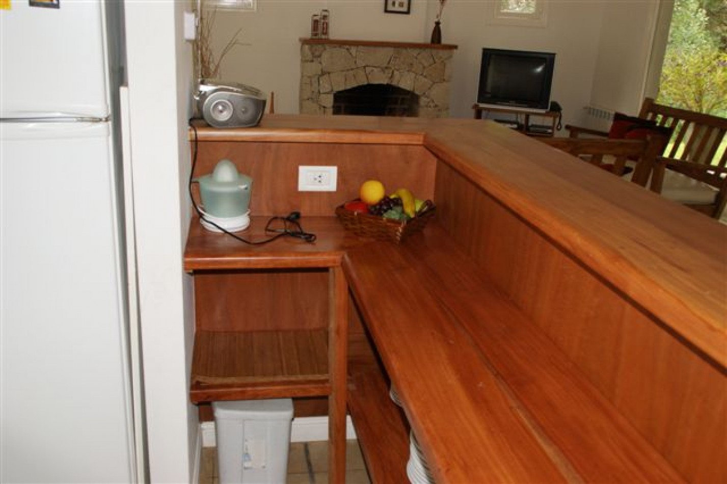 Lindisima casa con pileta en magnifico entorno de bosque