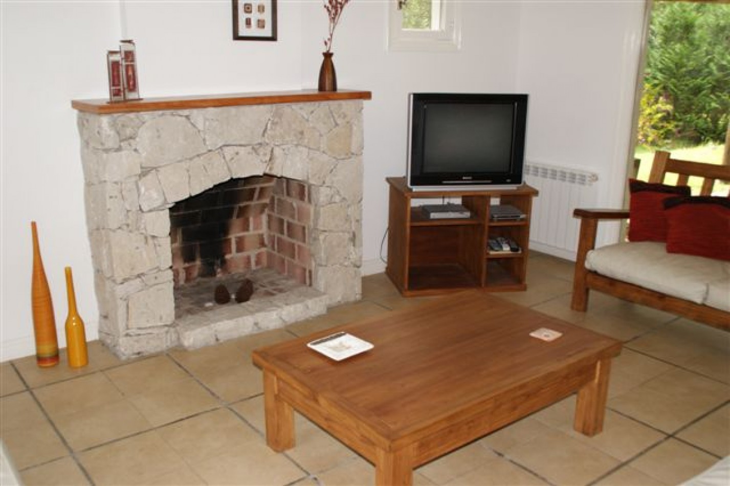 Lindisima casa con pileta en magnifico entorno de bosque