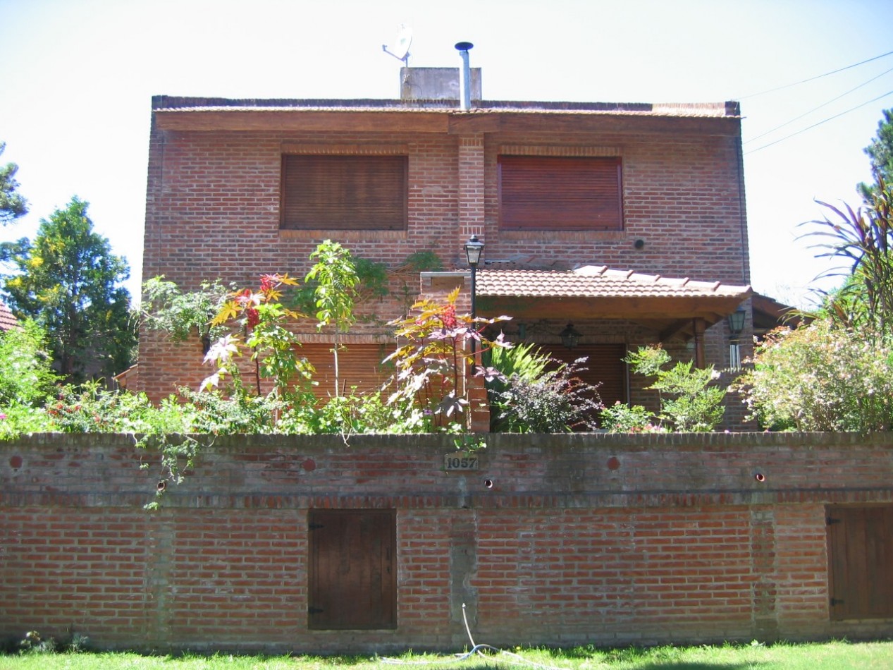 Departamento tipo duplex muy bien ubicado