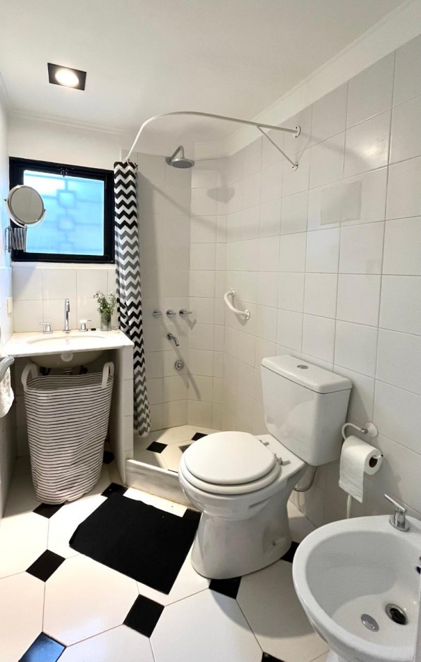 Esplendida casa a tres cuadras del mar y 5 del centro