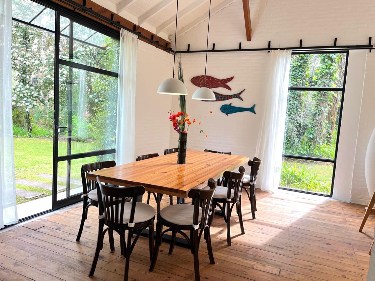 Esplendida casa a tres cuadras del mar y 5 del centro