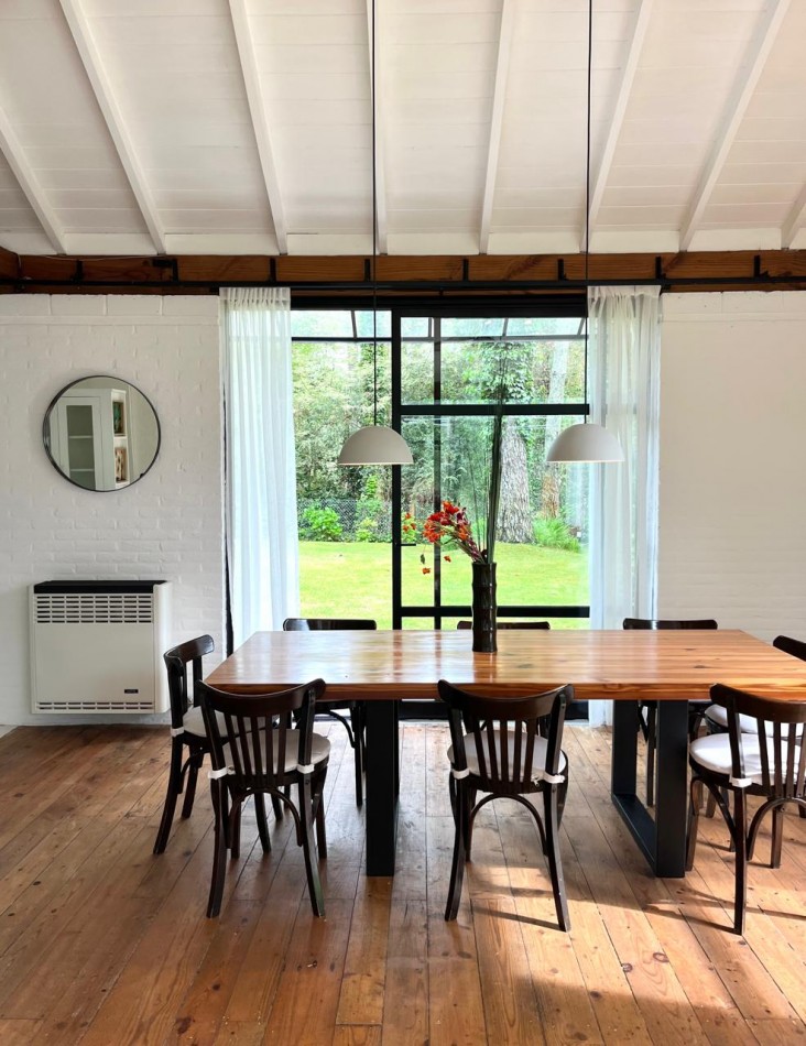 Esplendida casa a tres cuadras del mar y 5 del centro