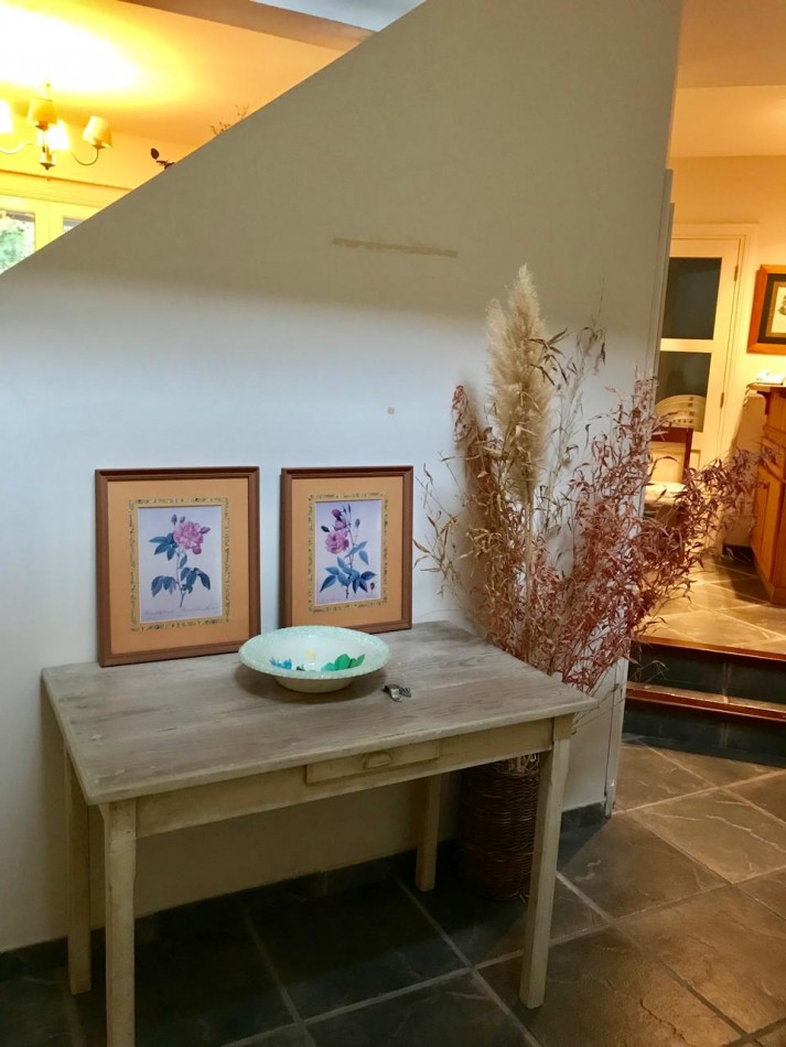 Hermosa casa en Carilo a 4 cuadras del mar y 4 del centro en lugar muy tranquilo. 