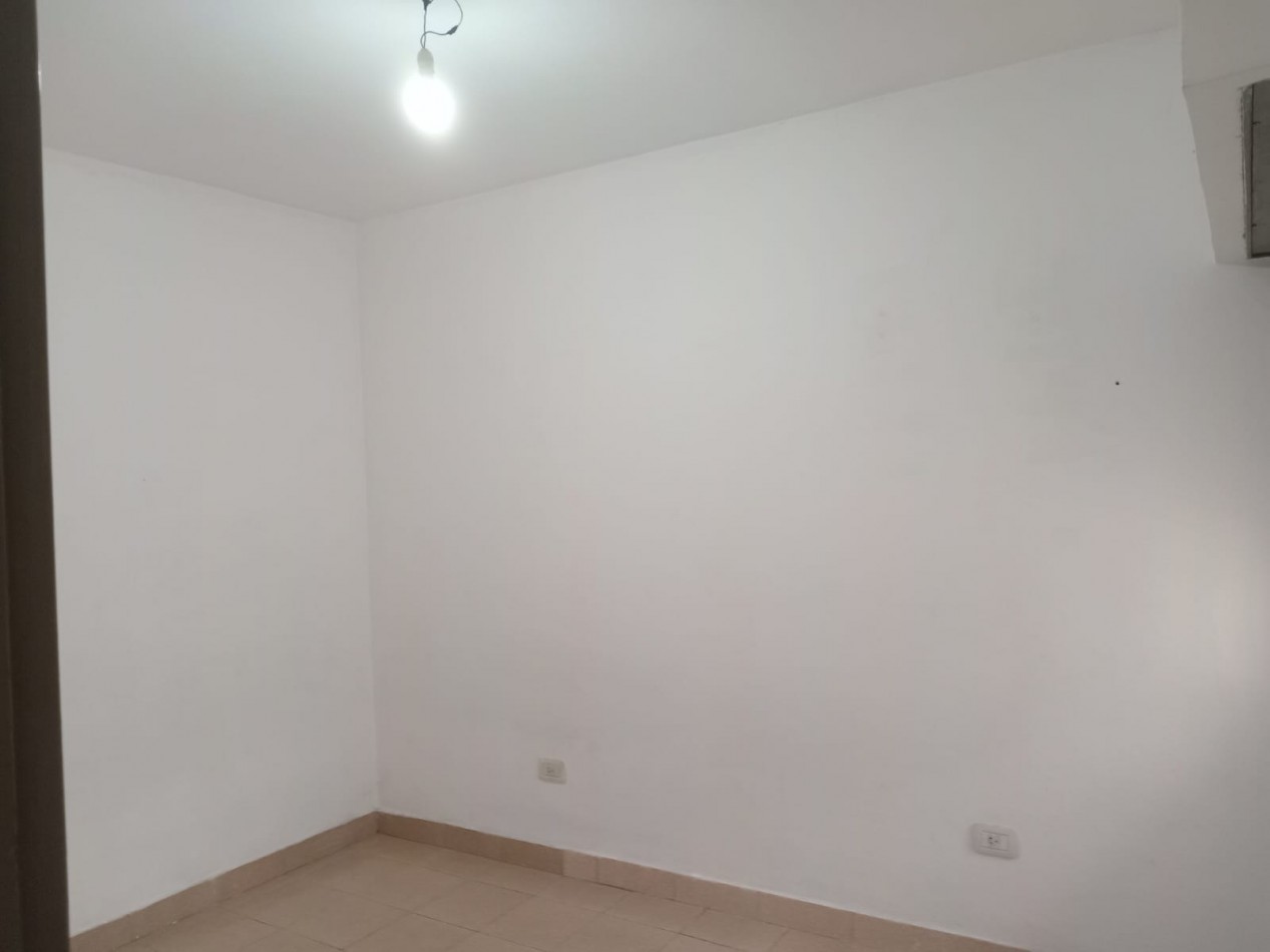 DOS AMBIENTES CON PATIO EN ALQUILER EN BELLA VISTA