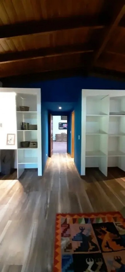 Excelente casa con pileta en el bosque de Carilo