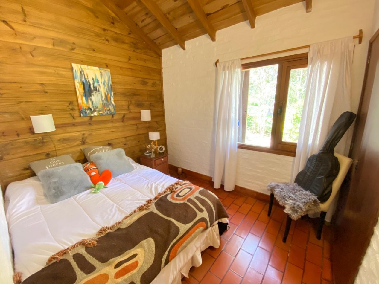 Lindisima casa en el bosque de Carilo