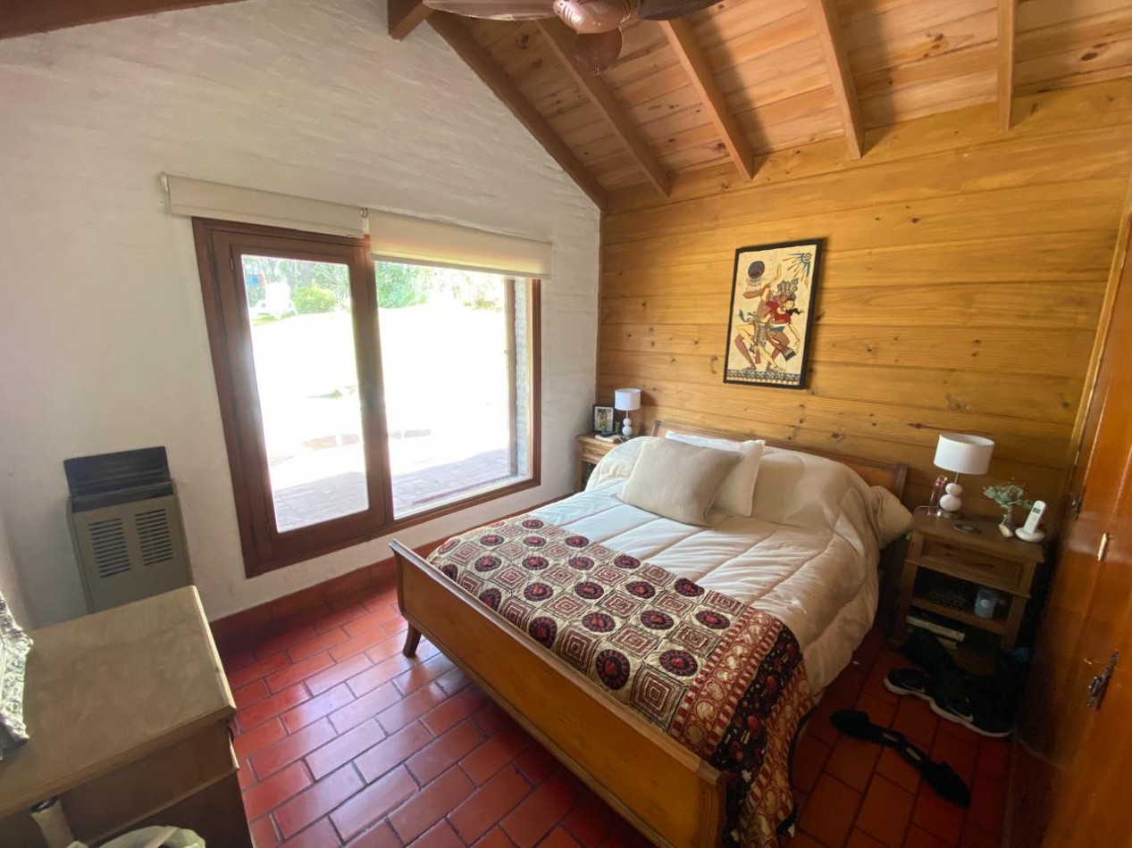 Lindisima casa en el bosque de Carilo
