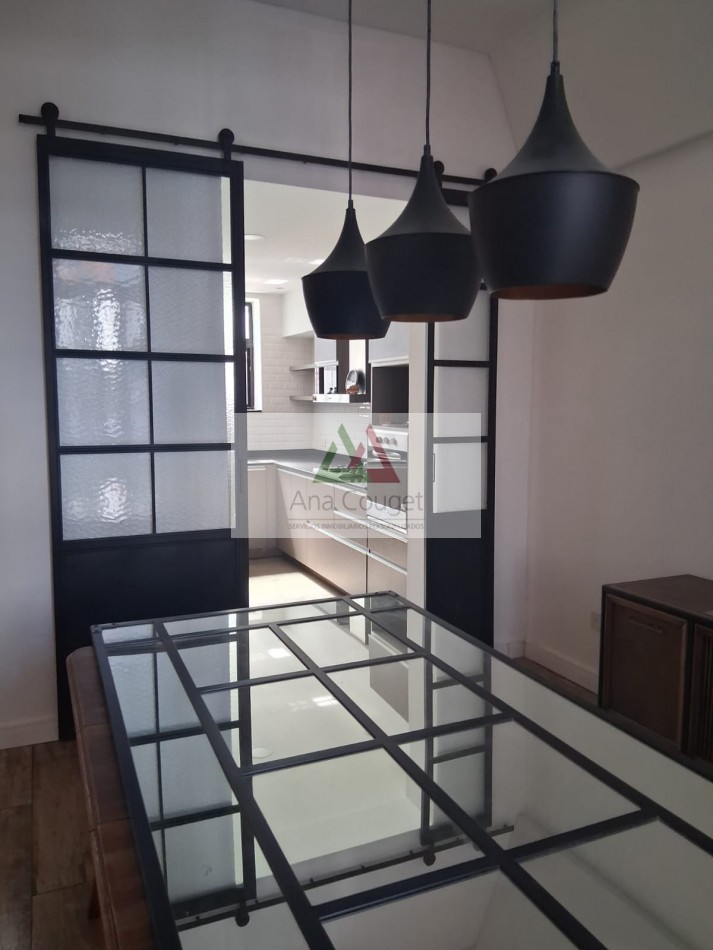 Hermosisima casa en Liniers, lista para entrar!