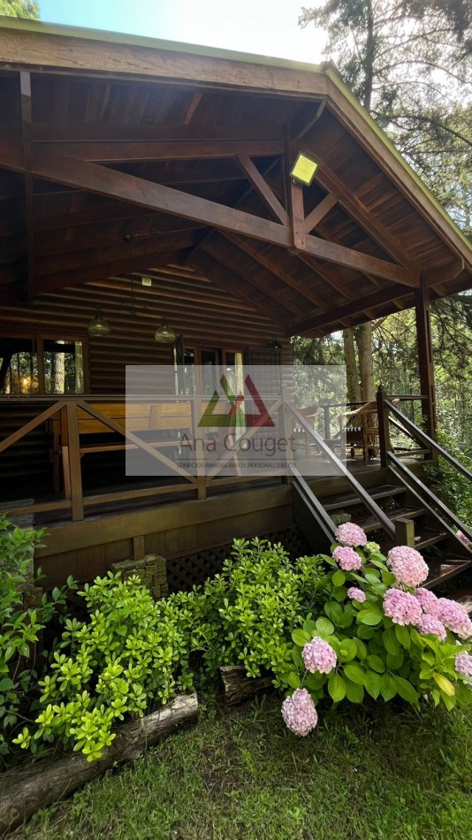 Pintoresca cabaña en el bosque de Carilo
