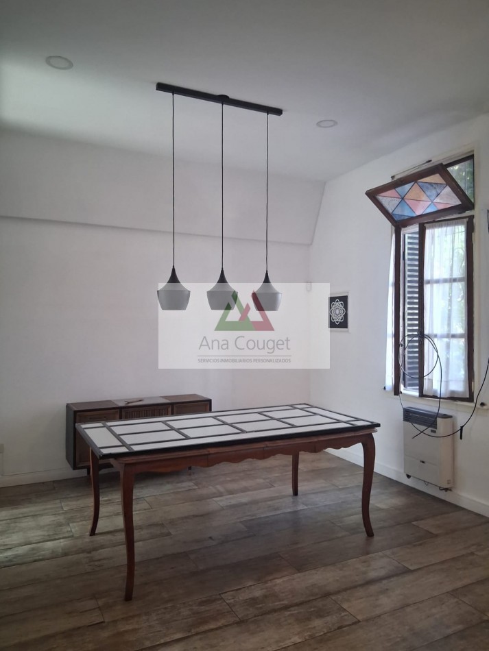 Hermosisima casa en Liniers, lista para entrar!