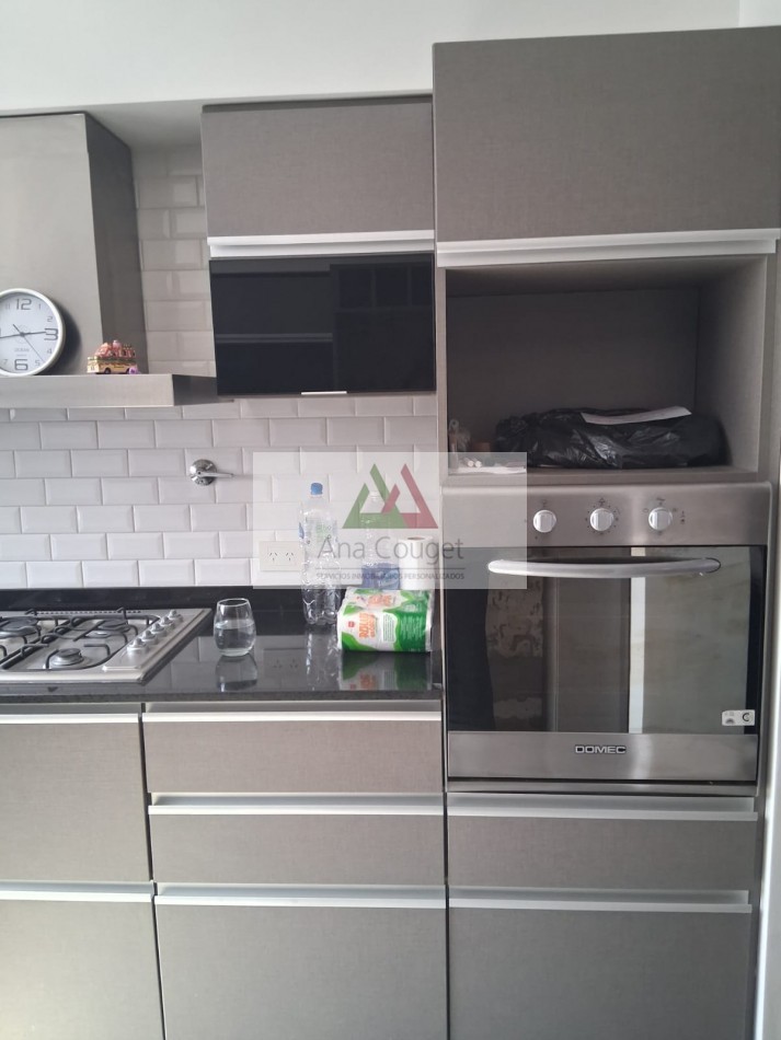 Hermosisima casa en Liniers, lista para entrar!