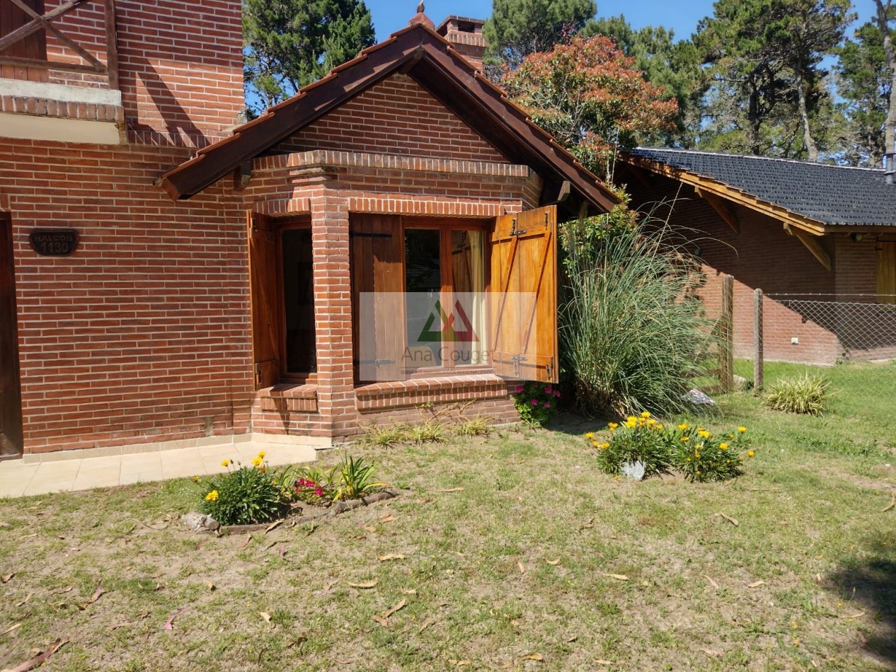 Excelente casa en Valeria del Mar para 6 personas cerca de la playa y del centro