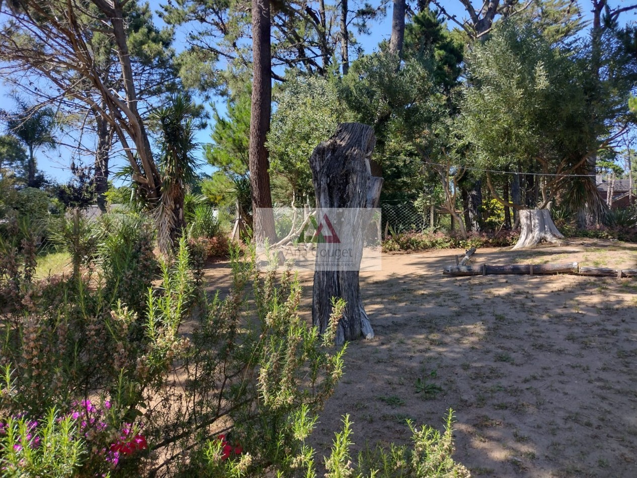 Excelente casa en Valeria del Mar para 6 personas cerca de la playa y del centro