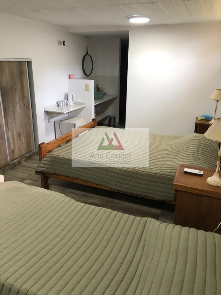 Lindisima casa con pileta en magnifico entorno de bosque