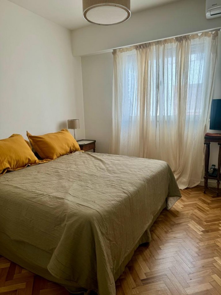 Impecable dos ambientes en excelente ubicacion en Recoleta.