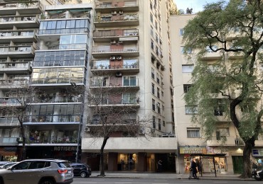 2 ambientes grandes en edificio torre, luminoso,  seguridad 24 hs.-