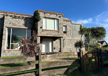 Lindisima casa playera a metros del mar para 6 personas